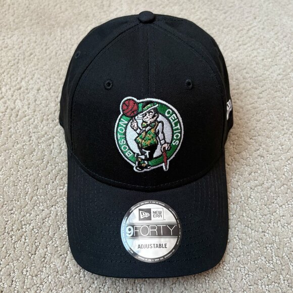 New Era Boston Celtics 9FORTY Black Snapback Adjustable Hat Cap NBA OSFM NWT - Picture 3 of 6